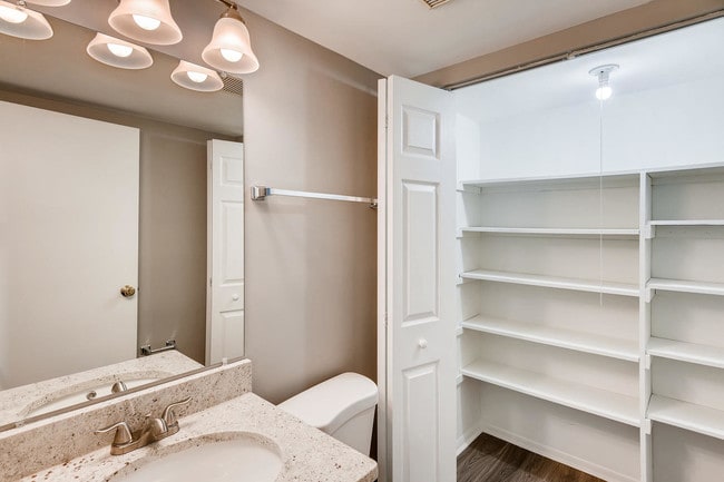 Photo - 1347 Harford Square Dr