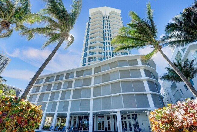 Entrance - 6515 Collins Ave Unit 1107