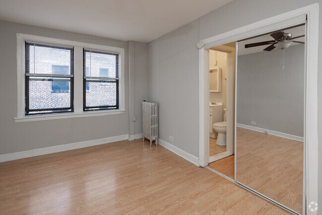 Studio - 285 SF