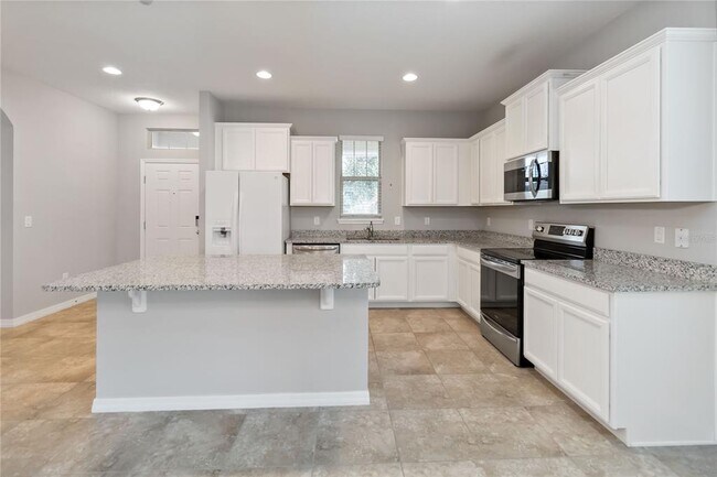 Photo - 16242 Outlook Shore Alley