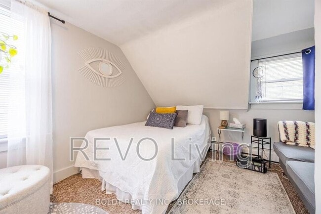 Photo - 6019 Dorchester Rd
