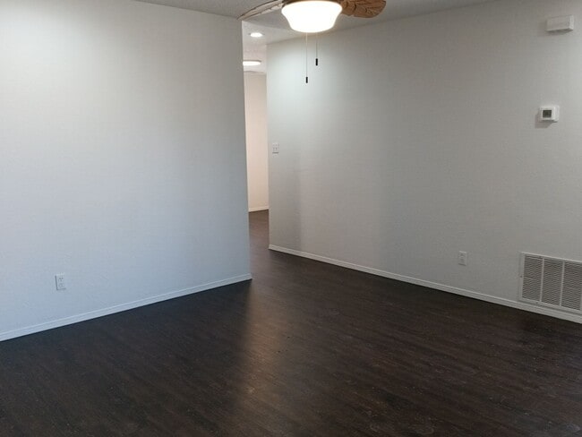 Photo - 3 Bedroom, 1 Bathroom Home! Schedule a Sho...