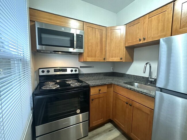 Photo - 2317 Grand Ave Unit 2