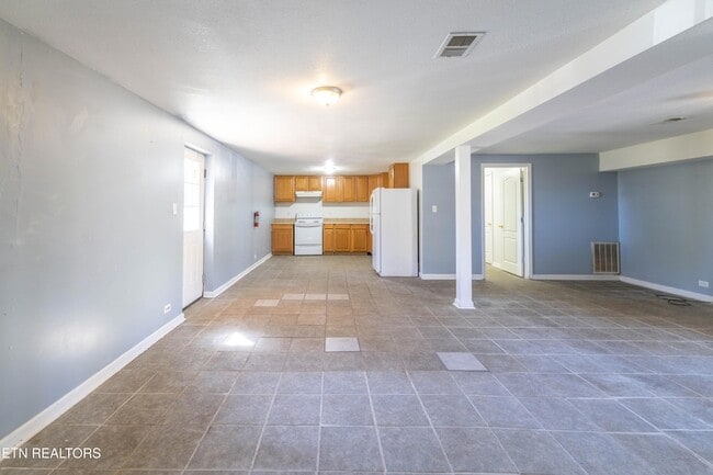 Photo - 241 Harless Rd