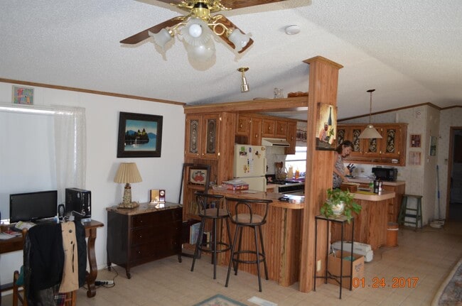 Photo - 805 S Weatherford St