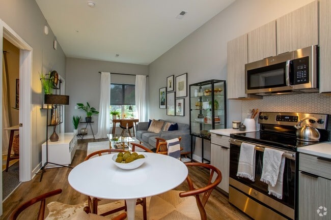 1BR, 1BA - 640 SF Model