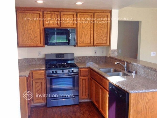 Photo - 8430 Gooseberry Ct