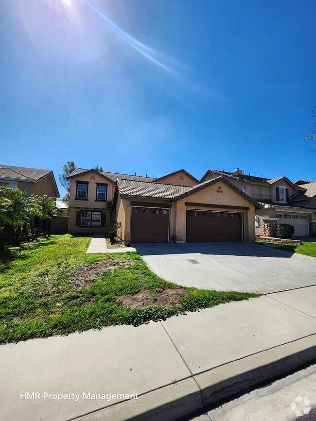 Building Photo - Beautiful Home in Fontana