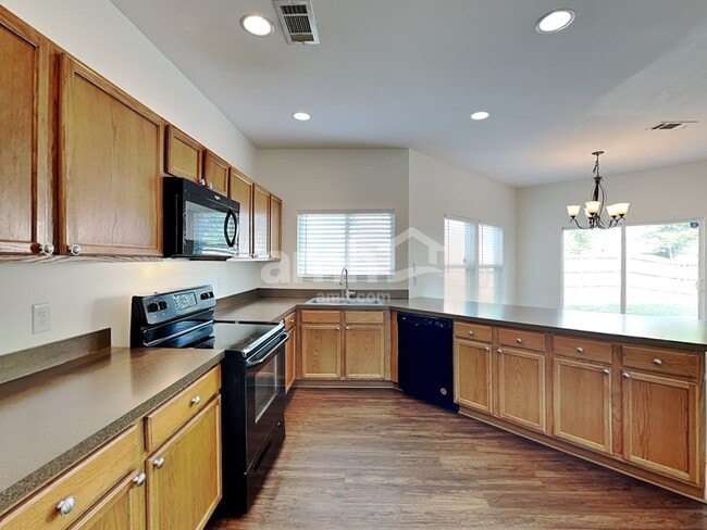 Photo - 4400 Kiddle Ln