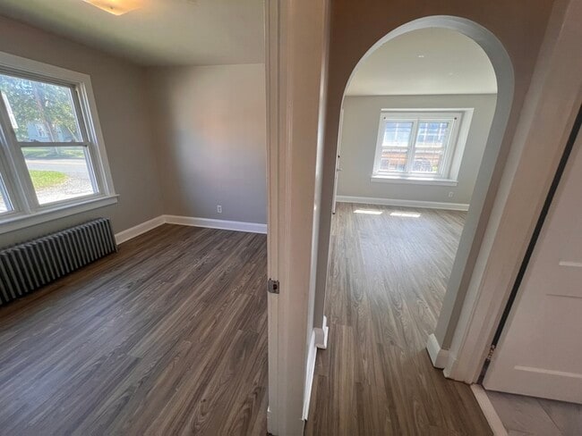 Photo - 1408 Fairmount Rd