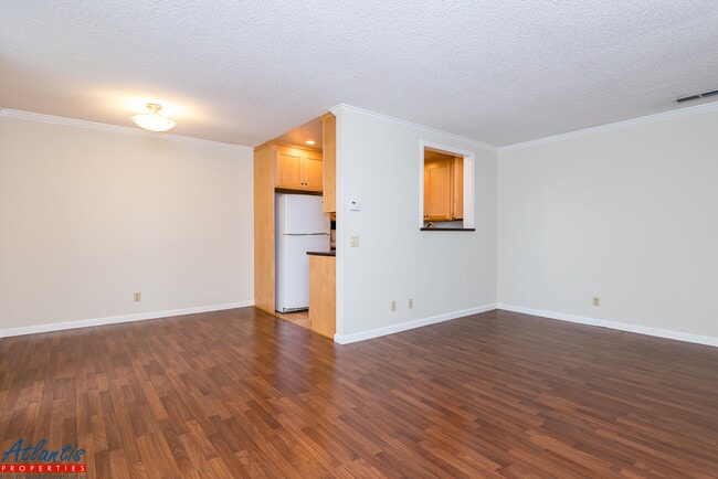 Photo - Lovely Condo | Washer/Dryer | Carport Unit 10