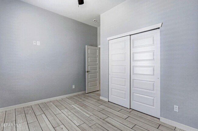 Photo - 13110 Emerald Isle St