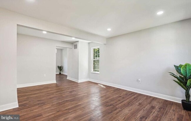Photo - 7081 Leewood Forest Dr