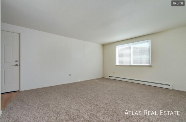 Photo - 3730 Owens St Unidad A