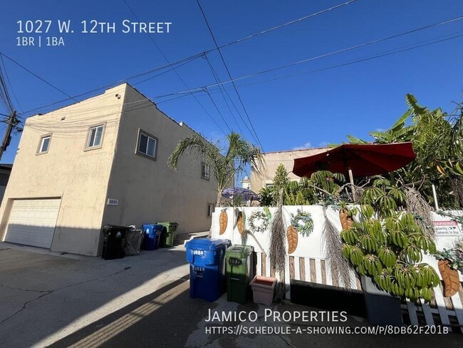 Photo - 1027 W 12th St