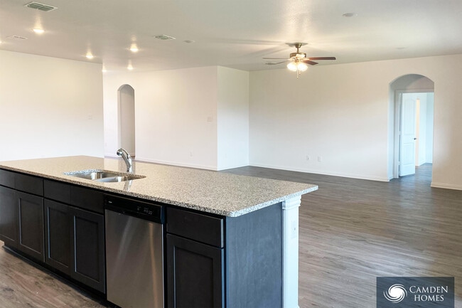 Photo - 1459 Cedarhurst Dr