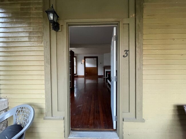 Photo - 1006 State St Unidad C