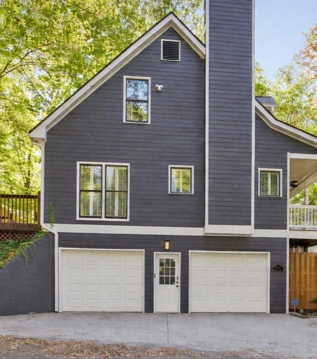 Photo - 1155 Davis Pl NW