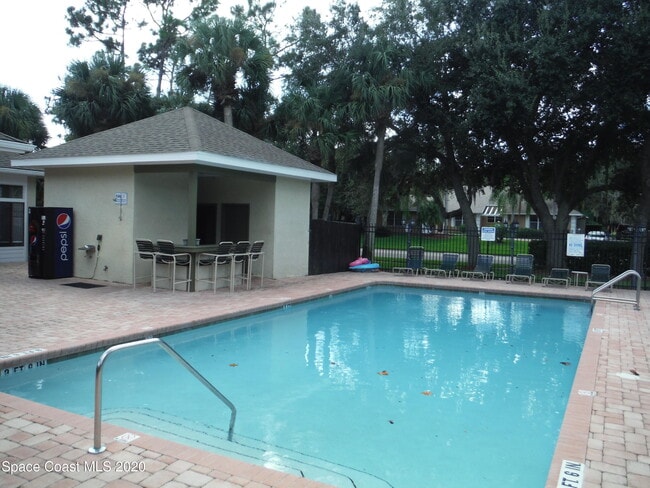 Photo - 3510 Sable Palm Ln Unidad E