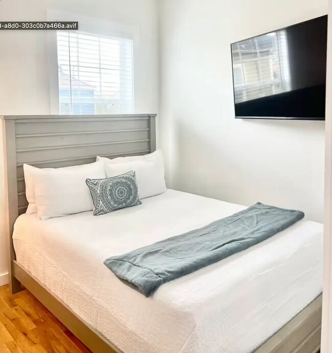 Photo - 2232 St Ann St.