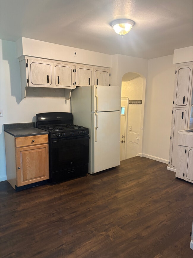 Photo - 2101 Tuxedo Ave