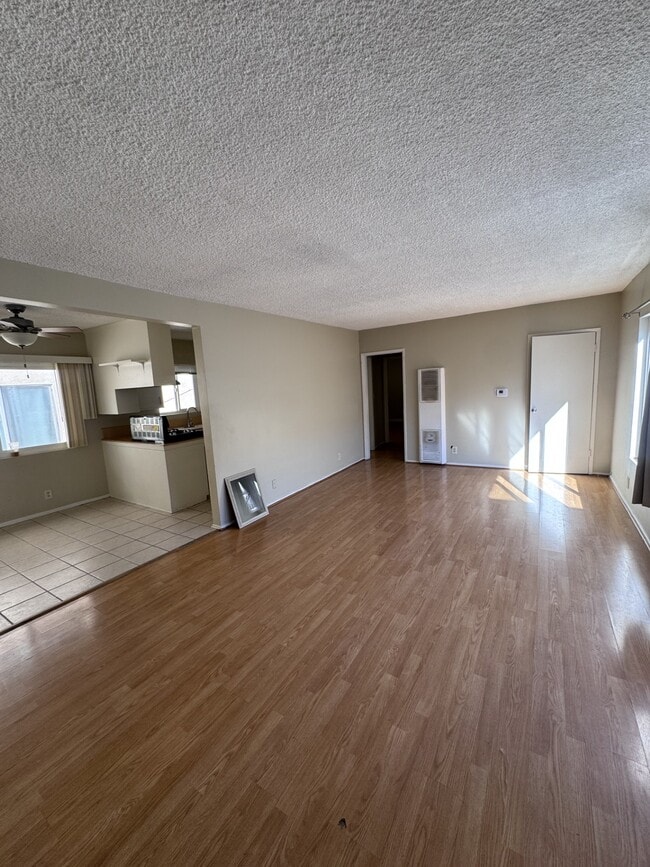 Photo - 1845 S Barrington Ave Unit 3