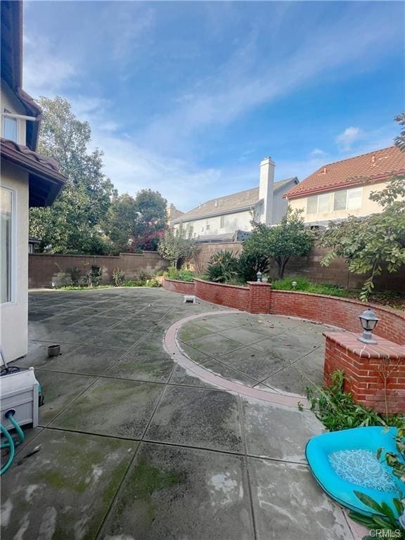 Building Photo - 11 Iron Springs