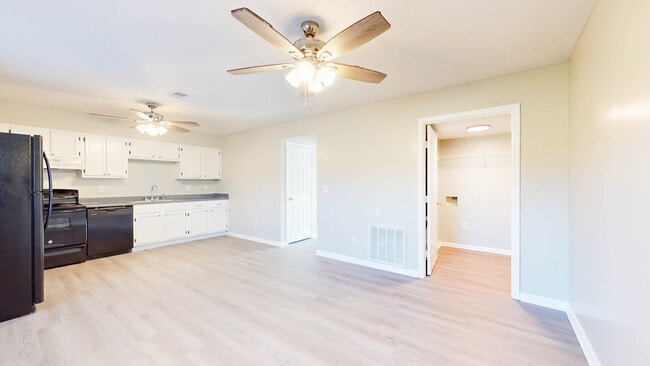 Photo - 1040 Brandy Ln