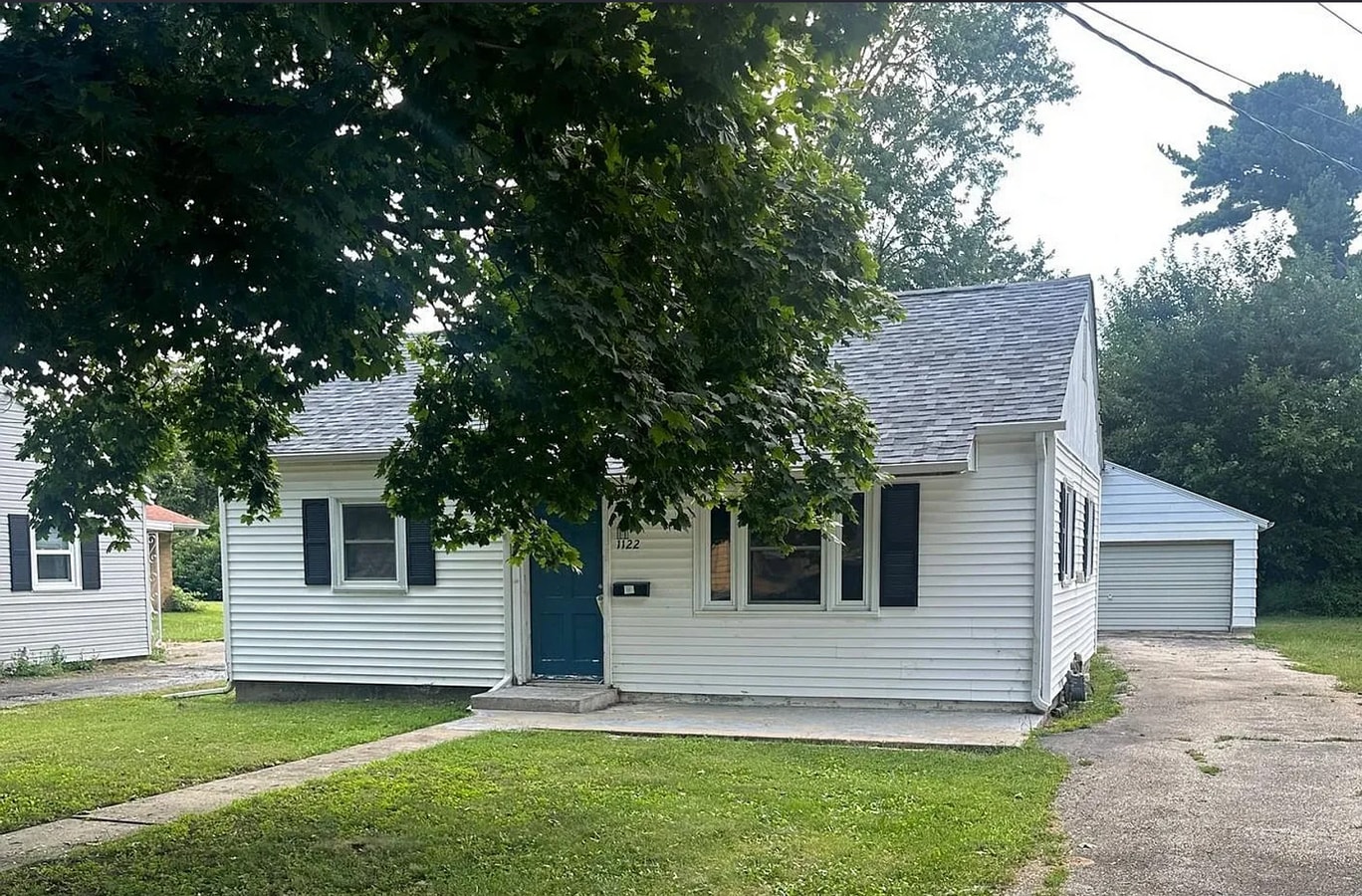 Photo - Cozy 2-Bedroom Home with Garage in Galesburg!