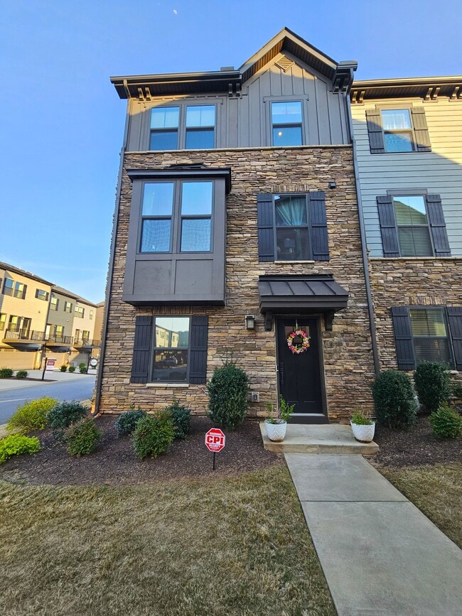 Building Photo - 15 Stinson Rd