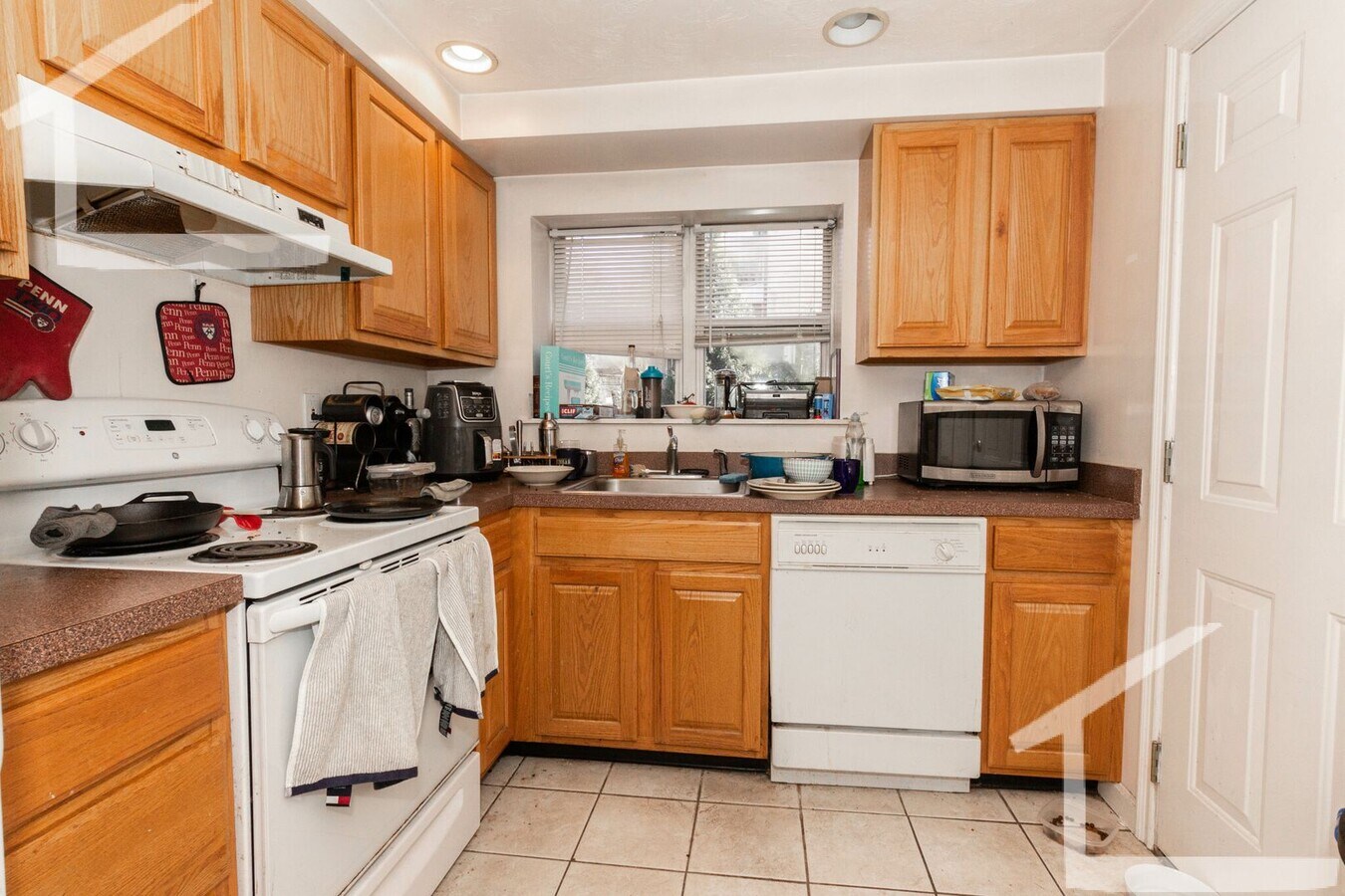Photo - HOTT 2 BED IN ALLSTON!!!!!!!