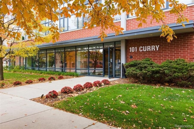 Photo - 101 Curry Ave