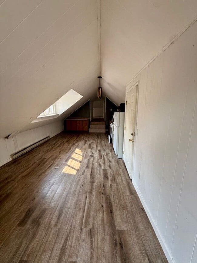 Photo - Studio Apartment for Rent – Steps from MSU!