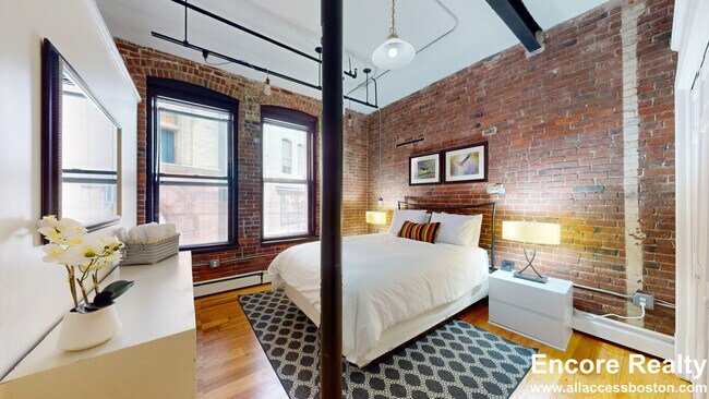 Photo - 19 Stanhope St Unit 2B