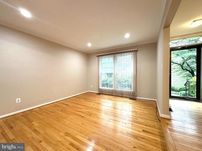 Photo - 5127 Kenside Ct