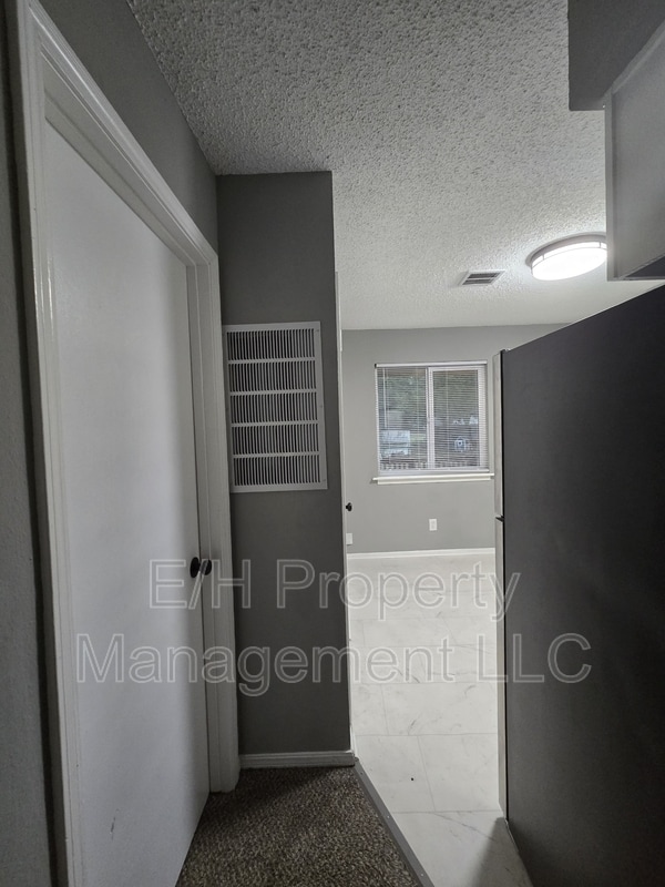 Photo - 612 S Forrest St Unit B