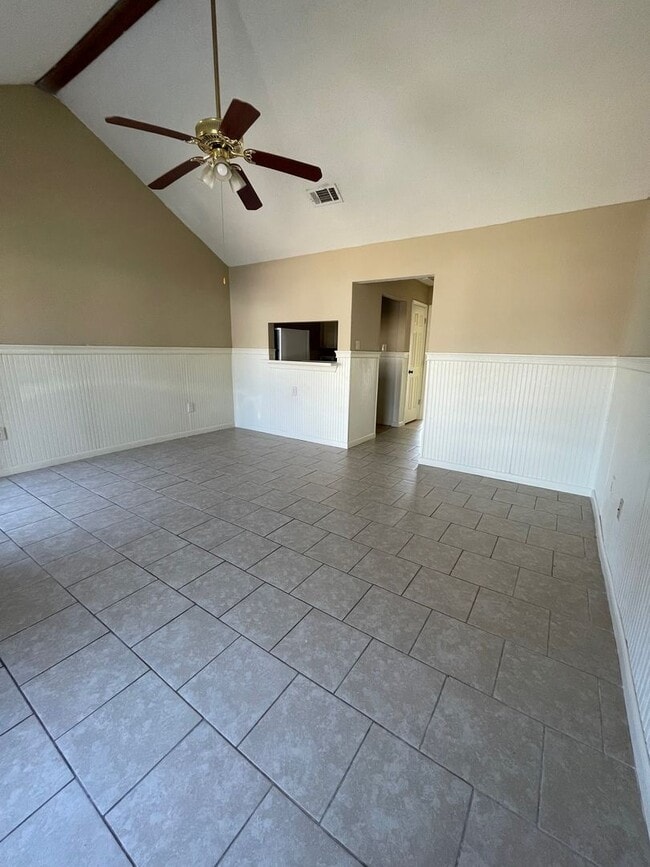 Photo - j14pr7 Unit 9131-F