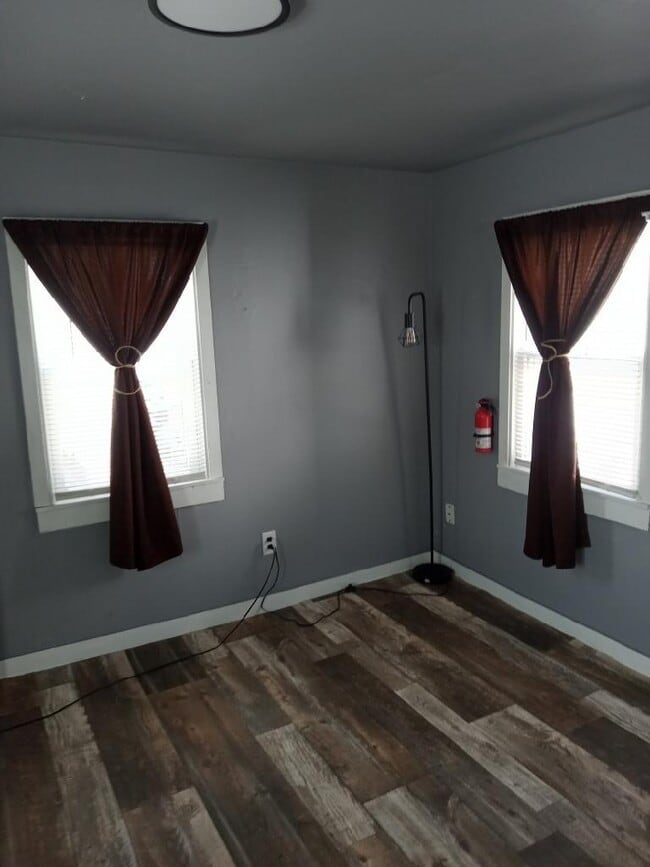 Photo - 1104 Oak St Unidad 2