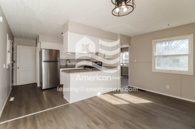 Photo - 3905 Ford St