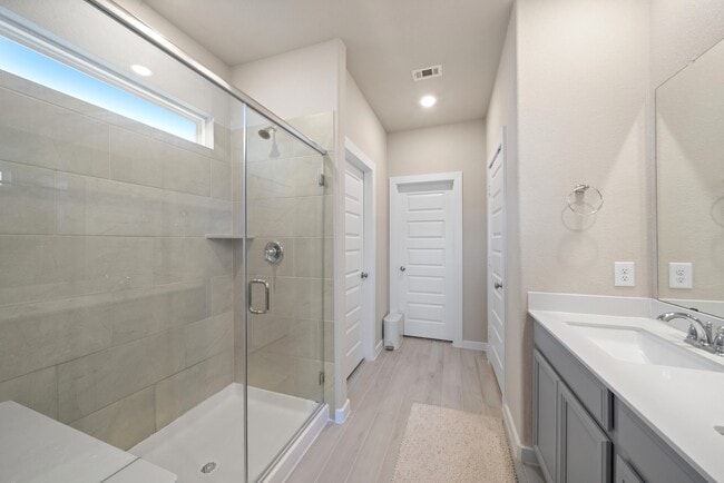 Building Photo - 17466 Buckeye Br