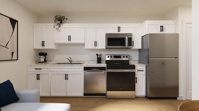 Cuisine - Aurora Anaquod Road