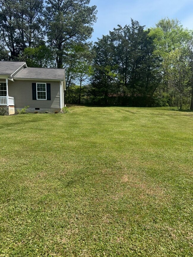 Photo - Newly Renovated 3-bedroom, 2 Bath Home with 1 Acre Lot!