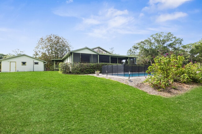 Photo - 17534 103rd Terrace N