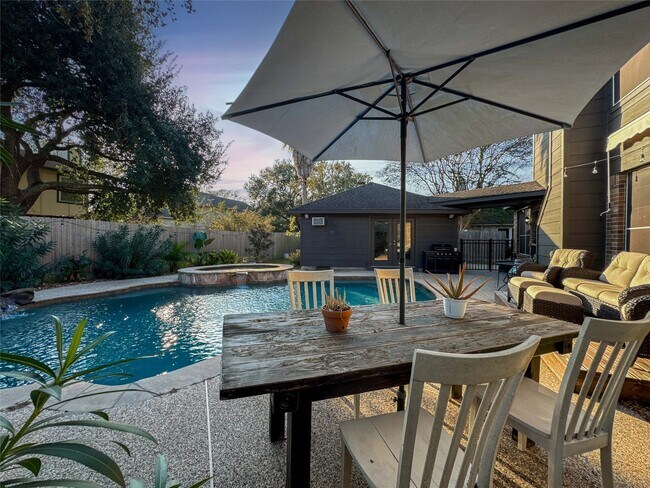 Photo - 1804 San Jose St