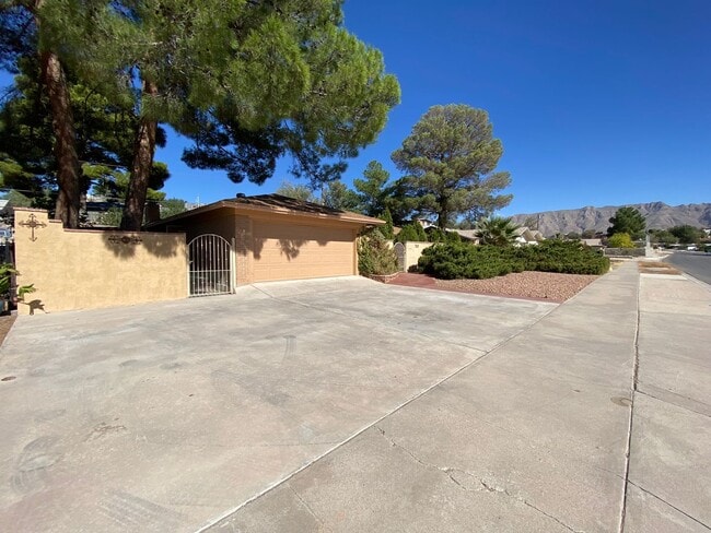 Photo - 783 De Leon Dr