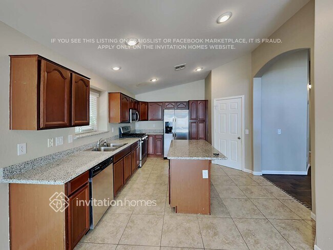 Photo - 34382 N Richardson Dr