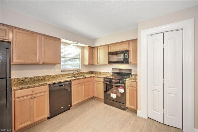 Photo - ANNUAL RENTAL - 2 BED/1 BATH IN POINCIANA