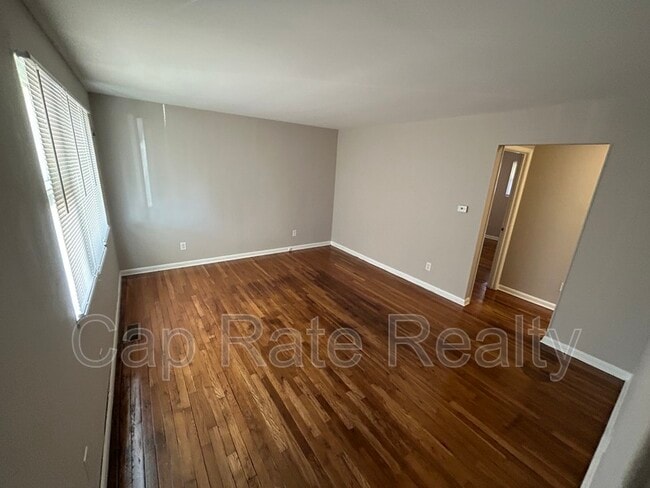 Building Photo - 1776 Nason Ave