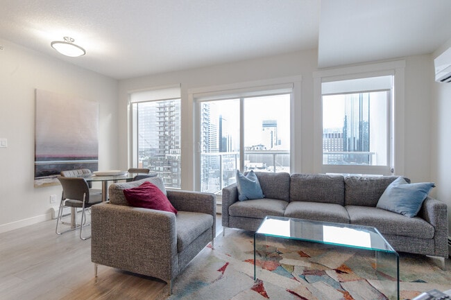 Building Photo - 10410-1102 102 Ave NW