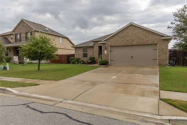 Photo - 310 Hyltin St Casa